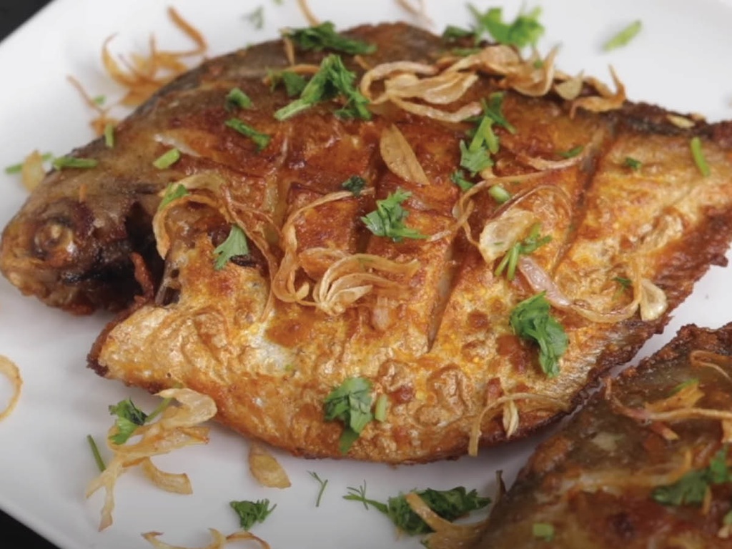 Rupchanda Fry/Bhoona/Dopiazi